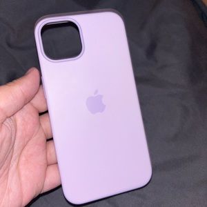 Apple silicone iPhone 14 MagSafe case